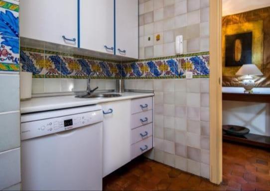 Apartamento De Dos Dormitorios En Plaza Alfaro Seville Exterior photo